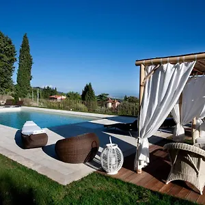 https://villa-giorgia-pistoia.it-tuscanyhotel.com